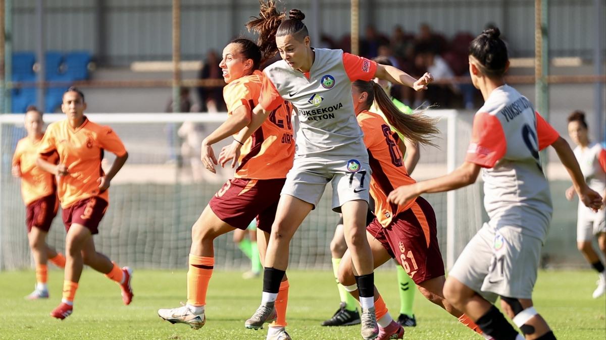 Turkcell Kad�n Futbol tff futbol foto�raflar� resimleri