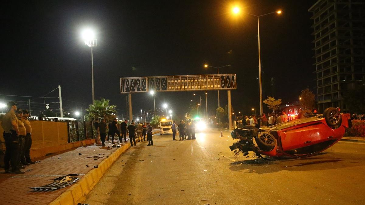 kaza haberleri otomobil kazas skenderun kaza haber trafik kazas yksek trafik kazas hatay kazas fotoraflar resimleri