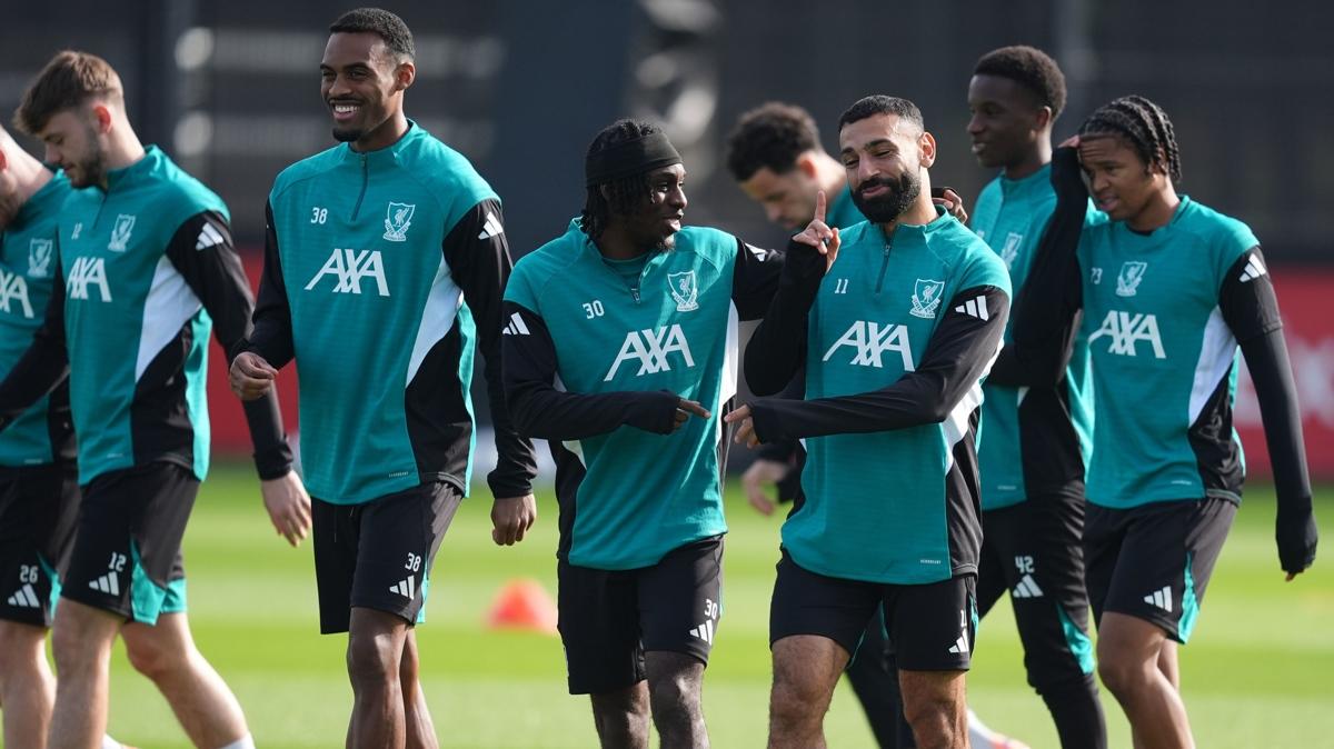 liverpool �ampiyonlar ligi galatasaray foto�raflar� resimleri