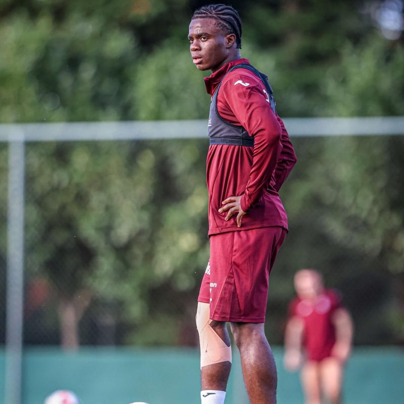 Trabzonspor'da Christ Inao Oulai, ilk manda beeni toplad