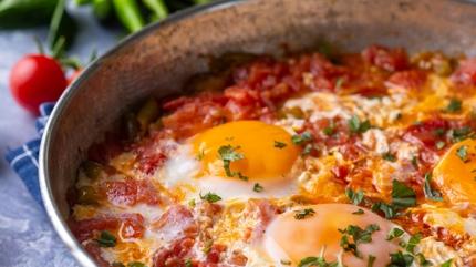 Damanzda iz brakan kahvaltlk menemen! Bu tarif benzersiz