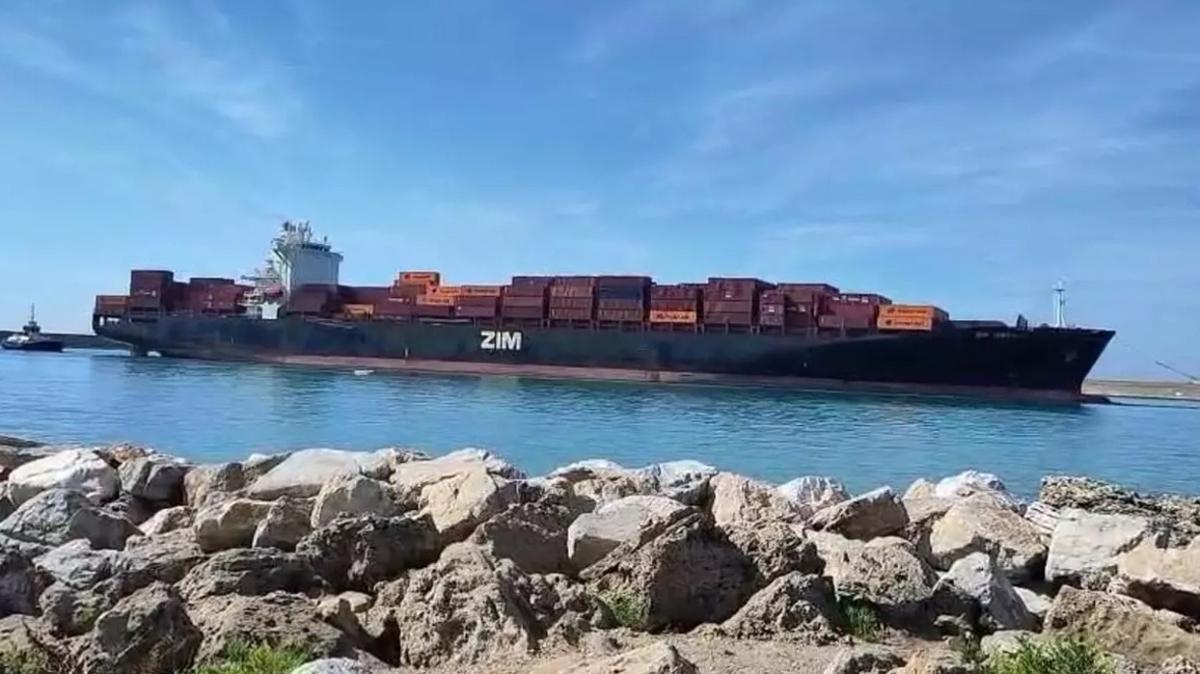 italya israil yk gemisi livorno liman fotoraflar resimleri