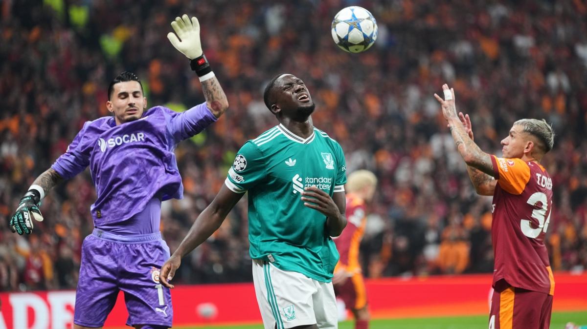 ibrahima konate galatasaray liverpool fotoraflar resimleri
