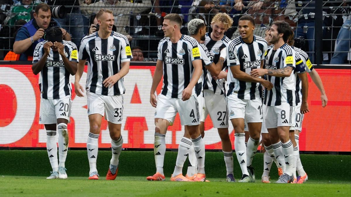 newcastle united union saint-gilloise ampiyonlar ligi fotoraflar resimleri