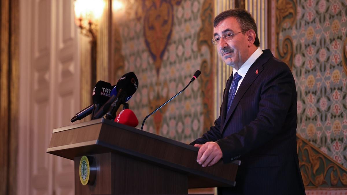 Cumhurbakan Yardmcs Cevdet Ylmaz Cumhurbakan Yardmcs Ylmaz yeni yasama fotoraflar resimleri