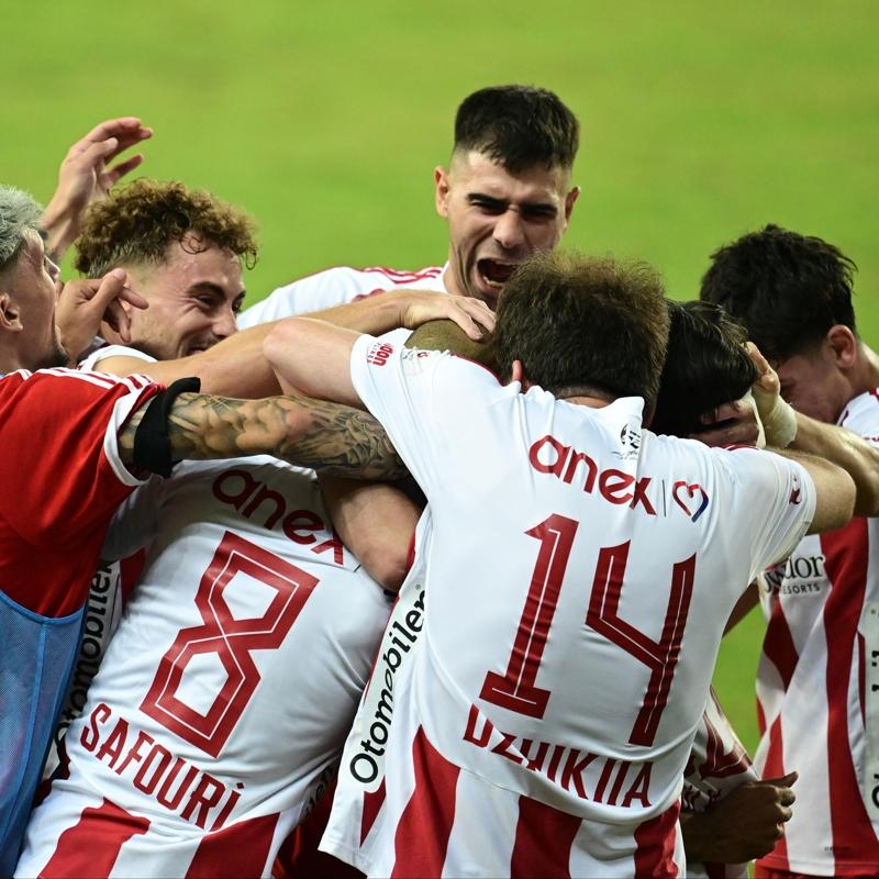 Antalyaspor'un konu�u �aykur Rizespor