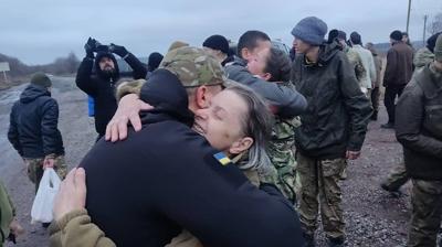 Moskova ve Kiev arasnda yeni anlama:  410 sava esiri takas edildi
