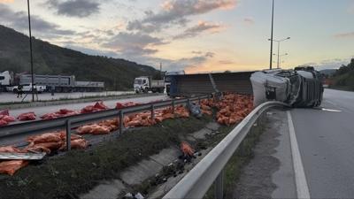 Samsun'da zincirleme kara: 3 yaral