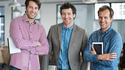 Sokak lambas gibi parlyorlar: Girdikleri ortam aydnlatan 2 erkek burcu