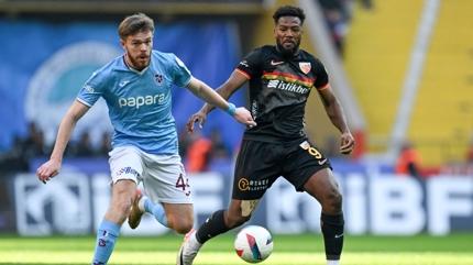 Trabzonspor, 57. kez Kayserispor ile kar karya