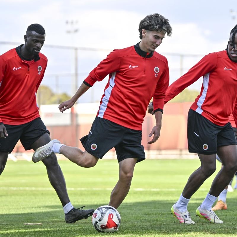 Genlerbirlii evinde Alanyaspor ile karlaacak