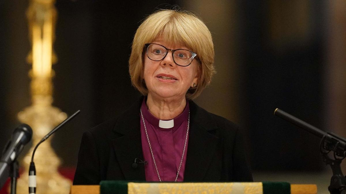 Londra Piskoposu Sarah Mullally Canterbury Bapiskoposu fotoraflar resimleri
