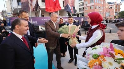 Bakan Erdoan'dan Sultanbeyli Belediyesi'ne ziyaret