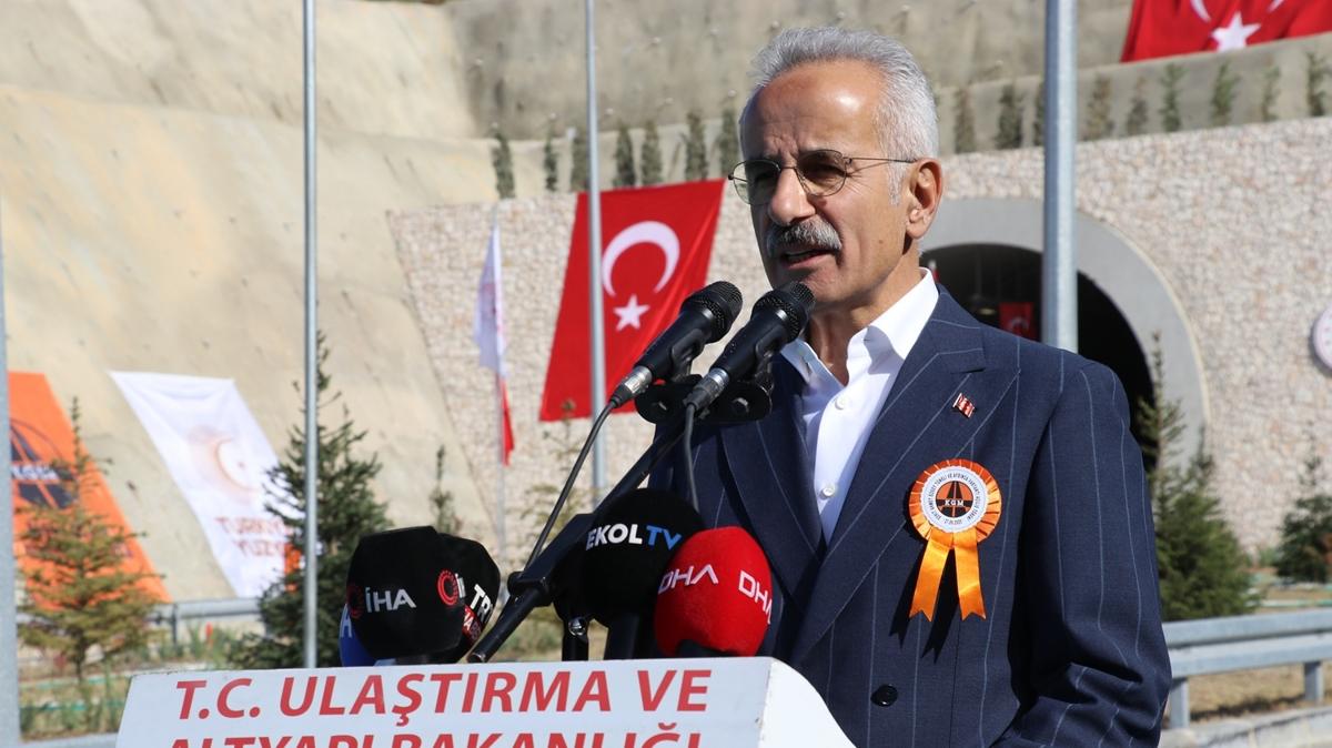  Ulatrma ve Altyap Bakan Abdulkadir Uralolu Bakan Uralolu k lastii fotoraflar resimleri