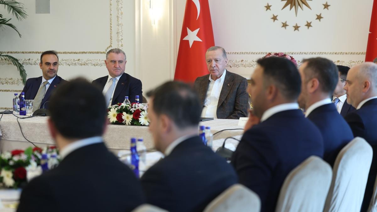 Bakan Erdoan Yal Gre sporcu fotoraflar resimleri