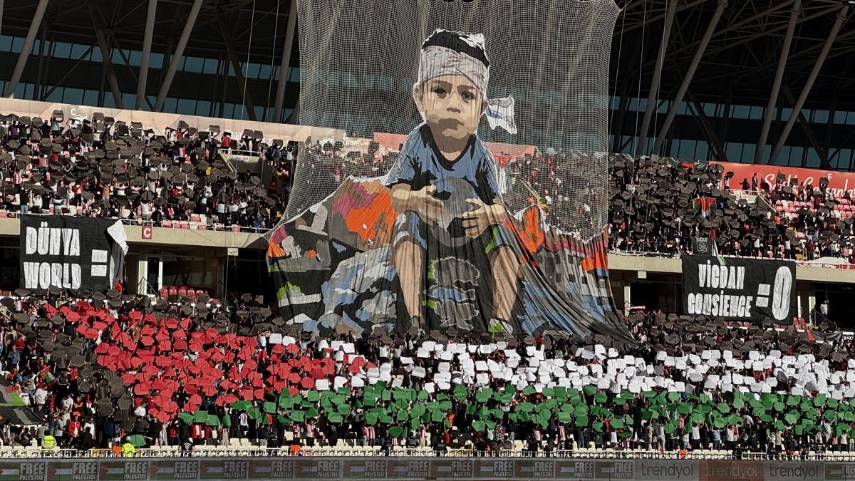 sivasspor filistin futbol foto�raflar� resimleri