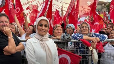 CHP'de bir deprem daha! pliklerini pazara karp istifa etti
