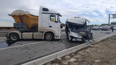 Minibs ile tr kafa kafaya arpt! Minibs srcs ar yaraland