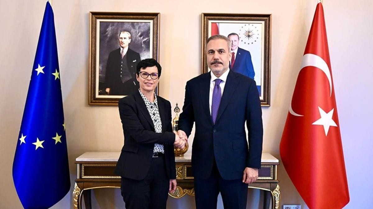 hakan fidan kos ab fotoraflar resimleri
