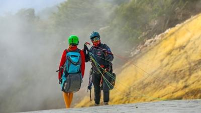 inli turistler 'Altn Hafta' iin Trkiye'de! Yama parat iin tercihleri: ldeniz!