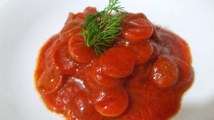 Suyuna ekmek banmayan bin piman! Salal sosis tarifi, kahvaltlk tarif