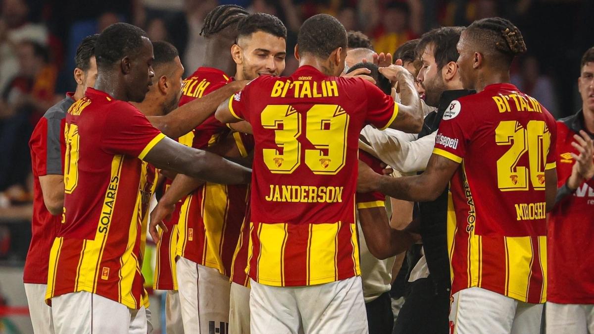 g�ztepe s�per lig futbol foto�raflar� resimleri