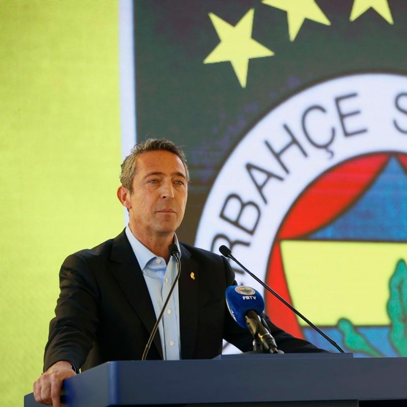 Ali Ko'tan ampiyon olan Fenerbahe Kadn Voleybol Takm'na tebrik