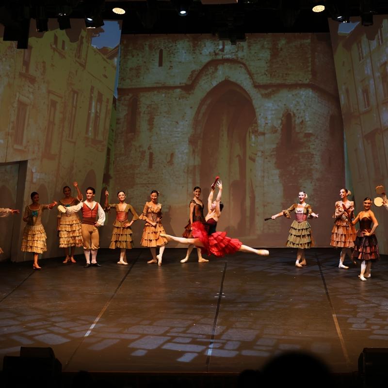 Antalya Devlet Opera ve Balesi sezonu Don Kiot ile ayor