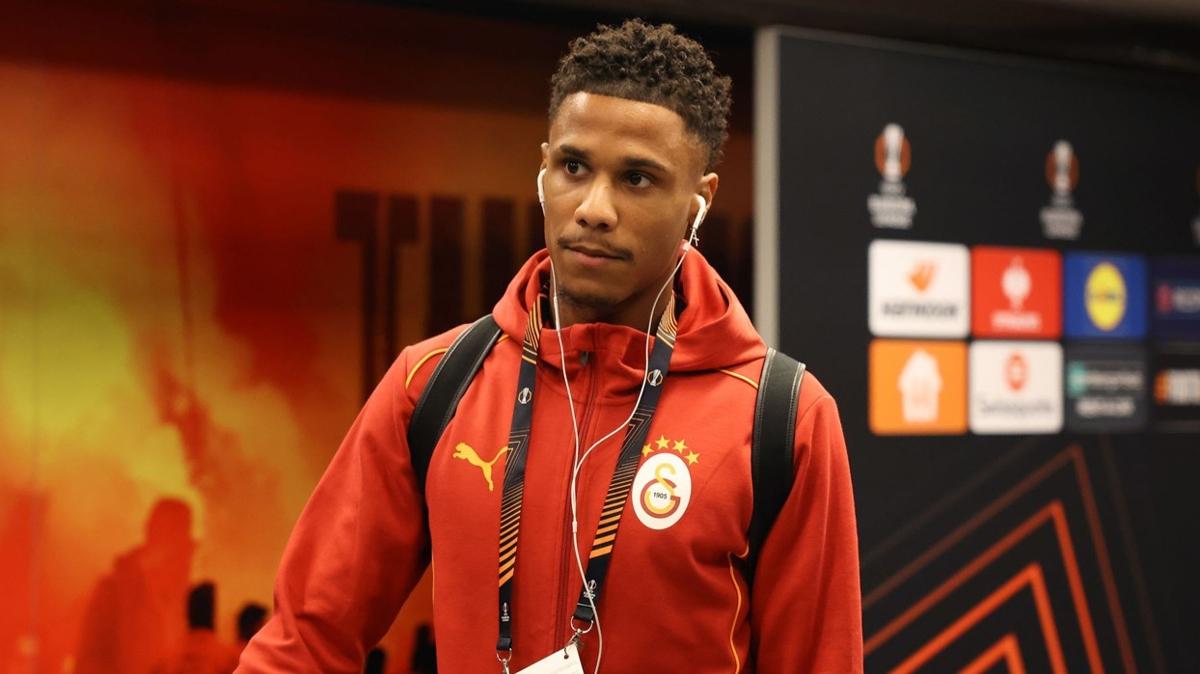 Ismail Jakobs Senegal milli takm Galatasaray fotoraflar resimleri