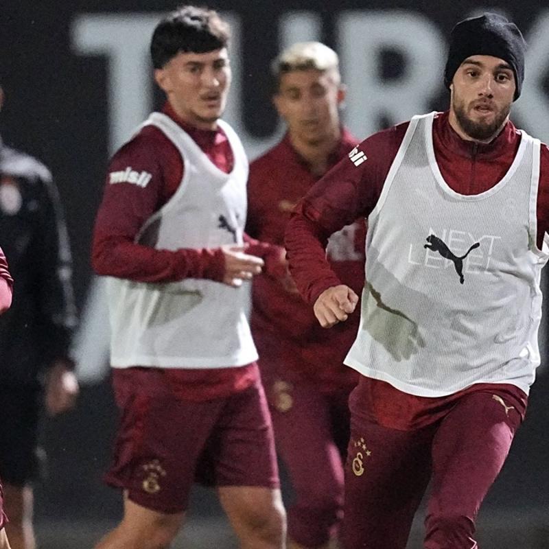 Galatasaray, 3 eksikle almalarn srdrd