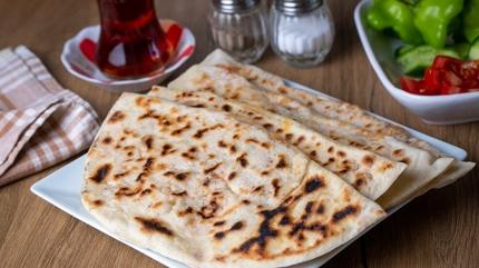 Hazr yufkadan gzleme tarifi! ay demlenmeden sofrada yerini alyor, d tr ii yumuack