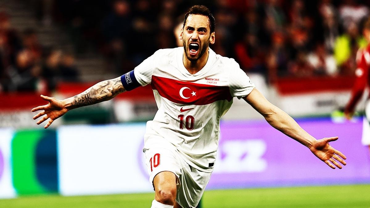  Hakan alhanolu Arda Turan Milli takm fotoraflar resimleri
