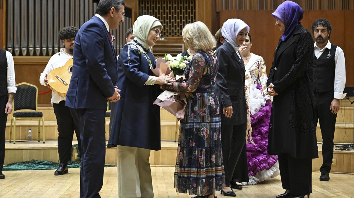 Gazze halk Rzgar Gibi zgr Filistin Emine Erdoan atekes flamenko ba Filistin in Tek Yrek fotoraflar resimleri