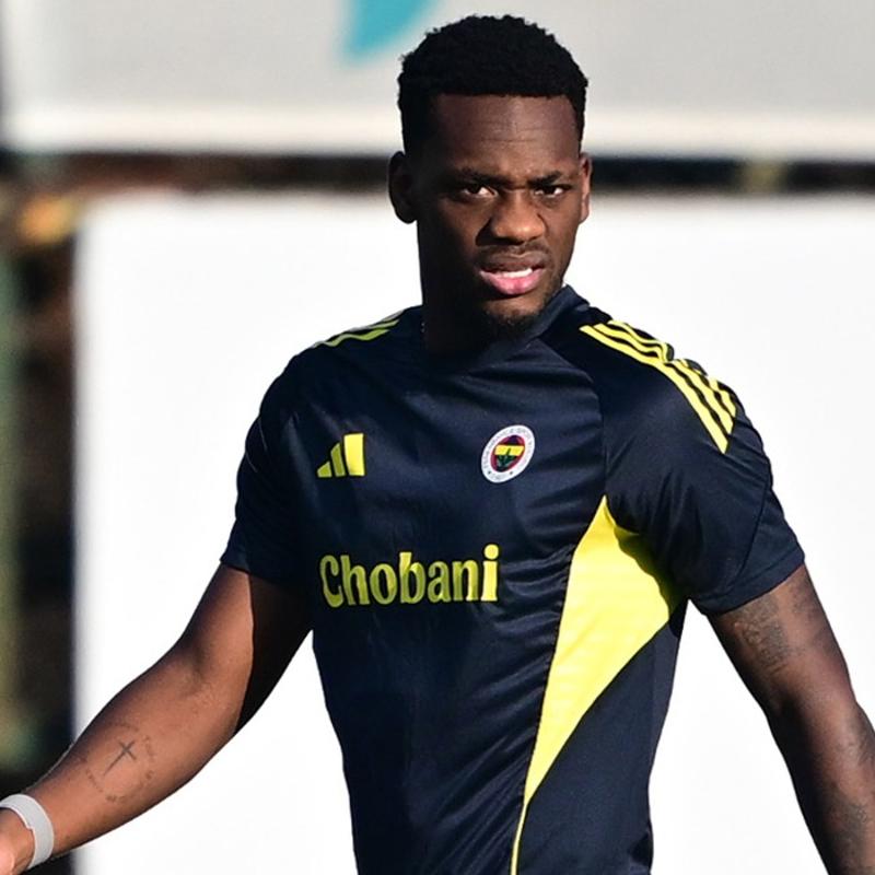 Tartmalarn hedefi olmutu! Jhon Duran'dan paylam