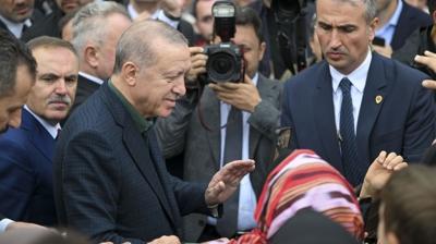 Bakan Erdoan baba ocanda hemehrileriyle bir araya geldi