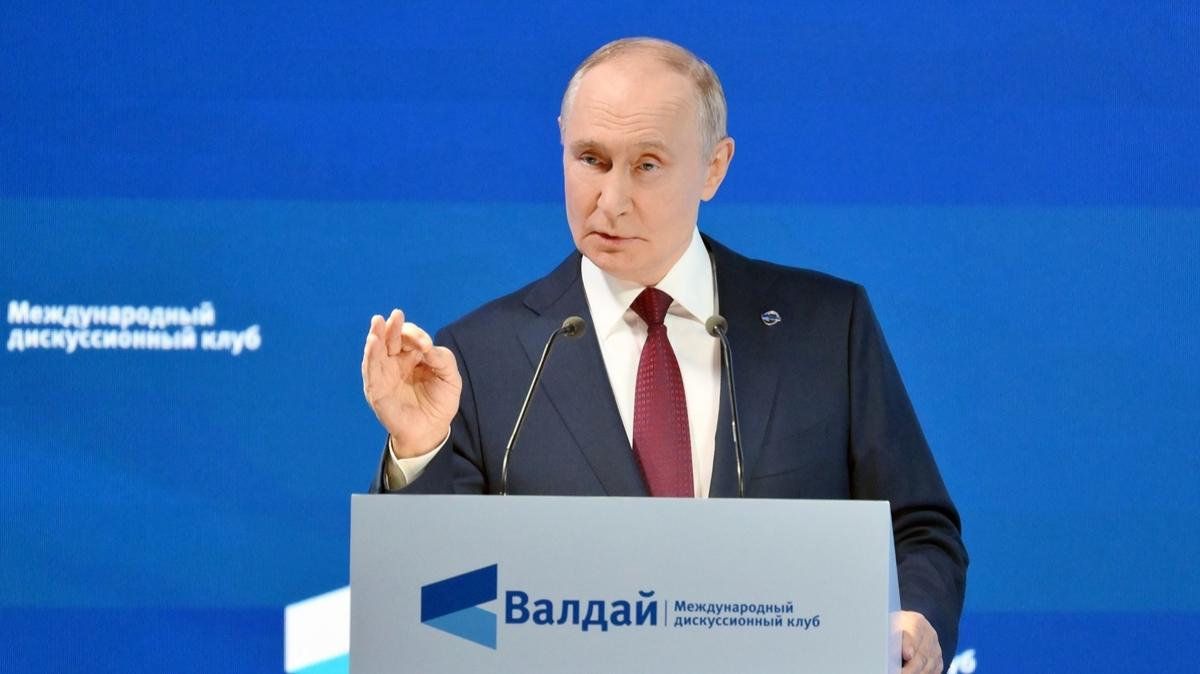 Vladimir Putin BDT alma uluslararas yap fotoraflar resimleri