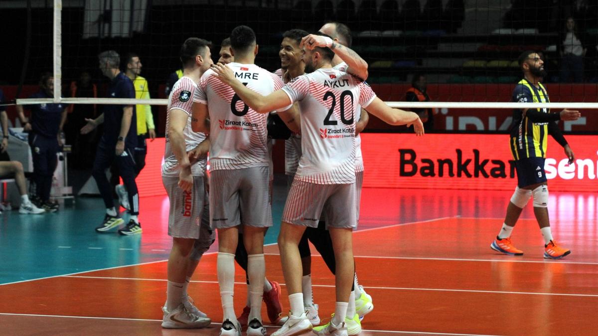Fenerbahe Ziraat Bankkart voleybol fotoraflar resimleri