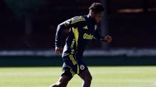 Fenerbahe'de Fatih Karagmrk mesaisi kald yerden devam etti