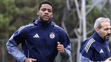 Fenerbahe'de taraftarlar heyecanlandran gelime! Jhon Duran sahalara geri dnd