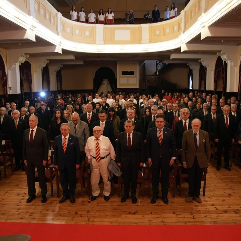 Galatasaray'n 120. kurulu yl etkinliklerle kutland