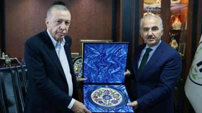 Bakan Erdoan, Rize Belediyesi'ni ziyaret etti