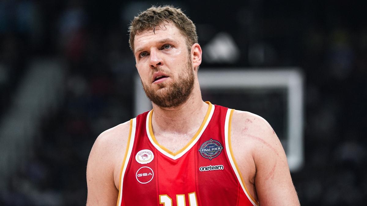 euroleague olympiakos sasha vezenkov fotoraflar resimleri