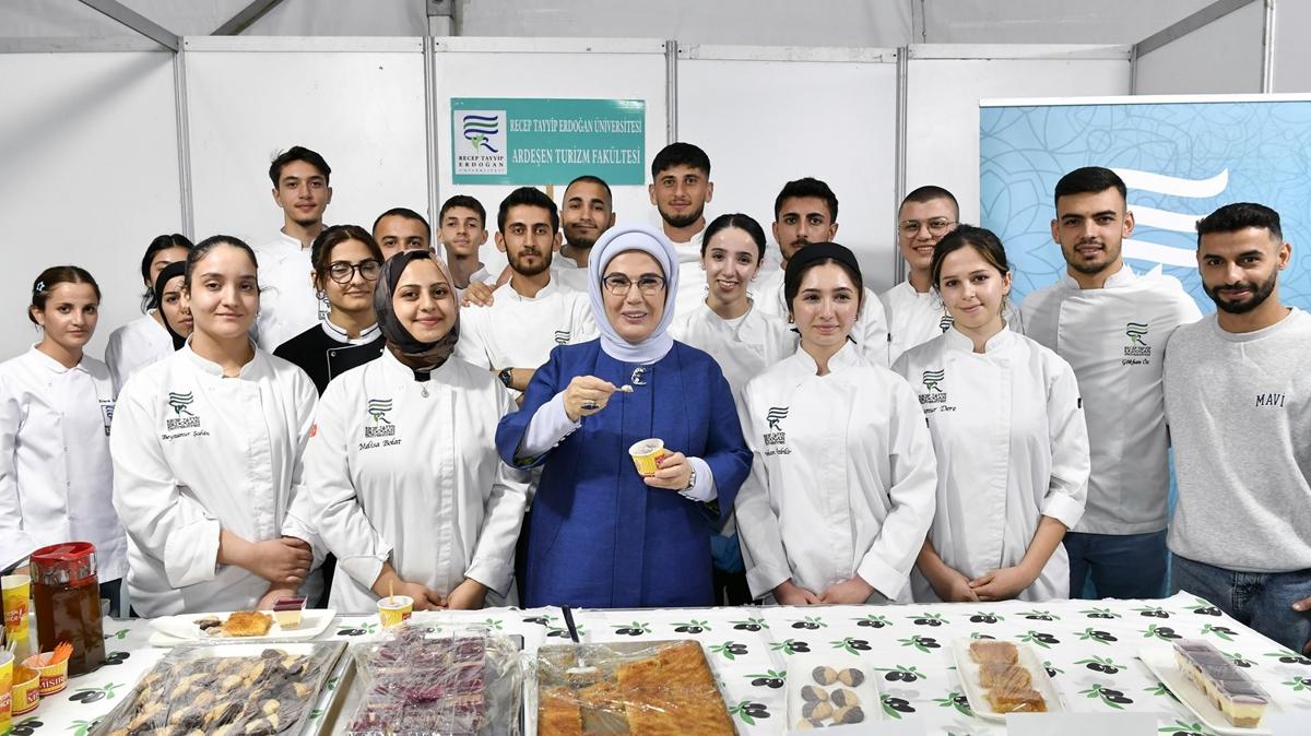 Emine Erdoan Rize Gastronomi Yresel lezzetler fotoraflar resimleri