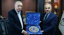 Bakan Erdoan Rize Belediyesi'ni ziyaret etti