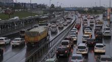 stanbul'da trafik younluu yan da etkisiyle yzde 81'e kadar ykseldi