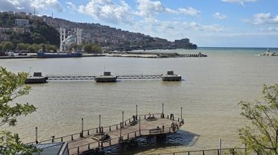 Zonguldak'ta yamur sonras deniz kahverengiye brnd