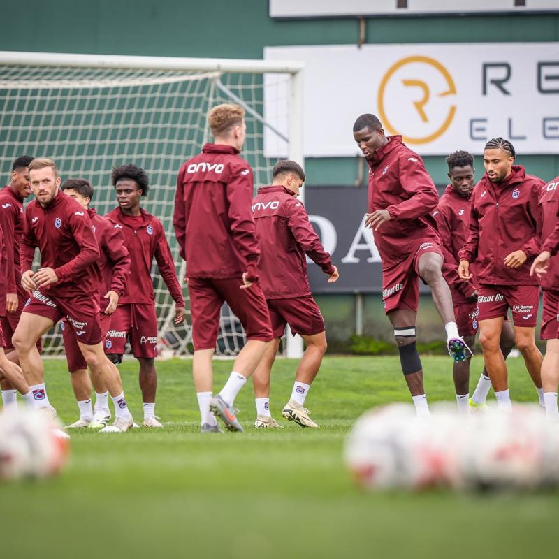 Trabzonspor'da milli arada da almalar hz kesmeden sryor