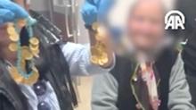 Polisler bile at kald! Dilenci kadnn zerinden 67 eyrek altn kt