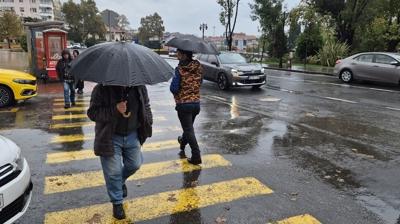 Meteoroloji saat verip uyard: Saanak yamur geliyor