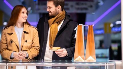 zel gnlerde altn hediyesi seven 2 kadn burcu